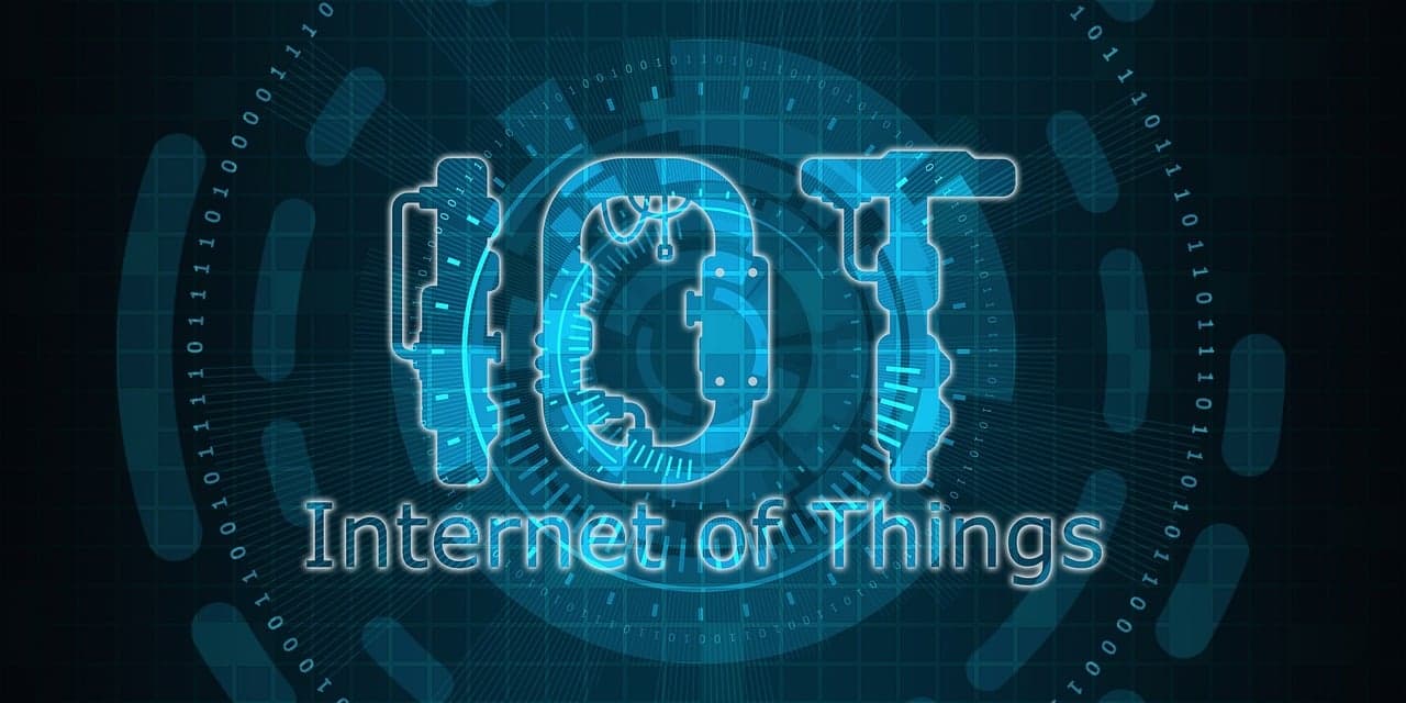 Hardware and IoT devices connected on a network